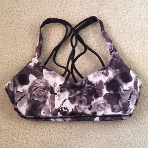 Lululemon Free To Be Sports Bra